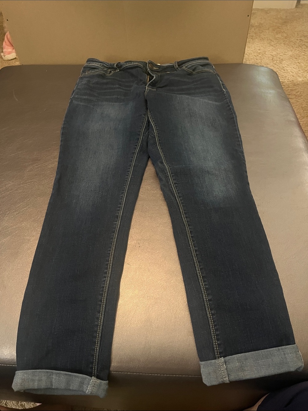 Boyfriend Jeans in Dark Blue Denim